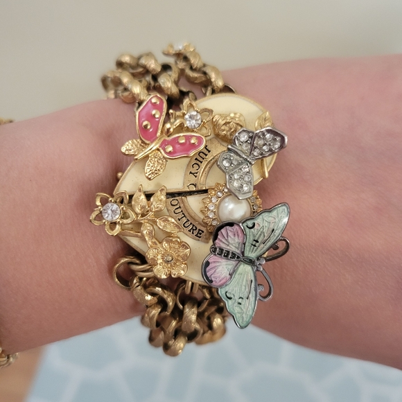 Juicy Couture Jewelry - Price Final Beautiful Gold Toned Butterfly Garden Juicy Couture Bracelet